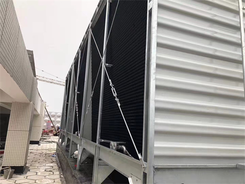 玻璃鋼容器、玻璃鋼儲罐優良的物理性能,玻璃容器