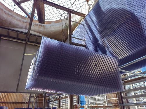 如何解決閉式冷卻塔出水量溫度過高難題?(如何判斷冷卻塔設(shè)備好壞)